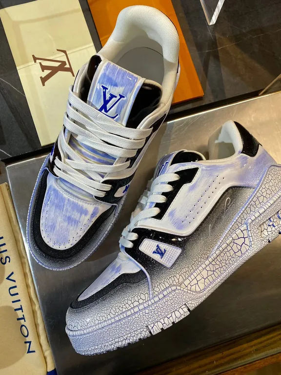 Louis Vuitton Shoe 